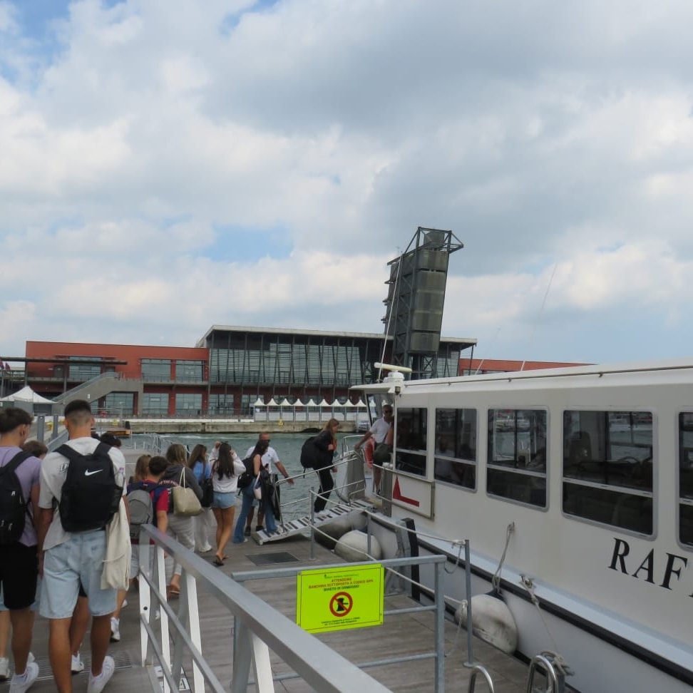 549378197_1217826423692614_6631384110405504168_n