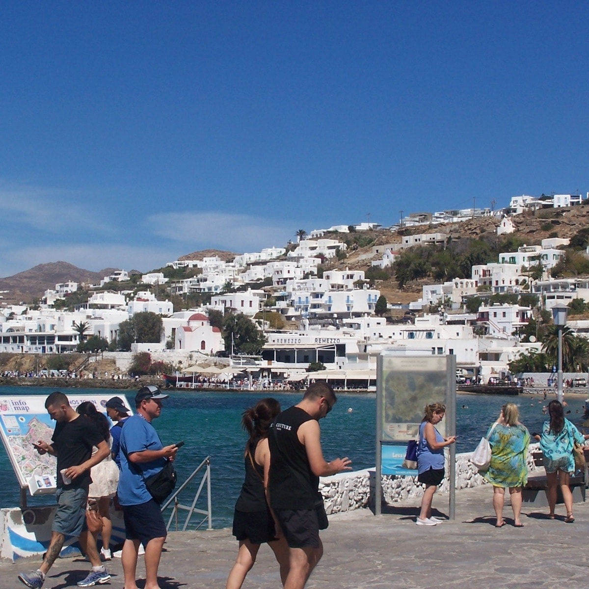 549821902_1220376853437571_2605590861878055946_n