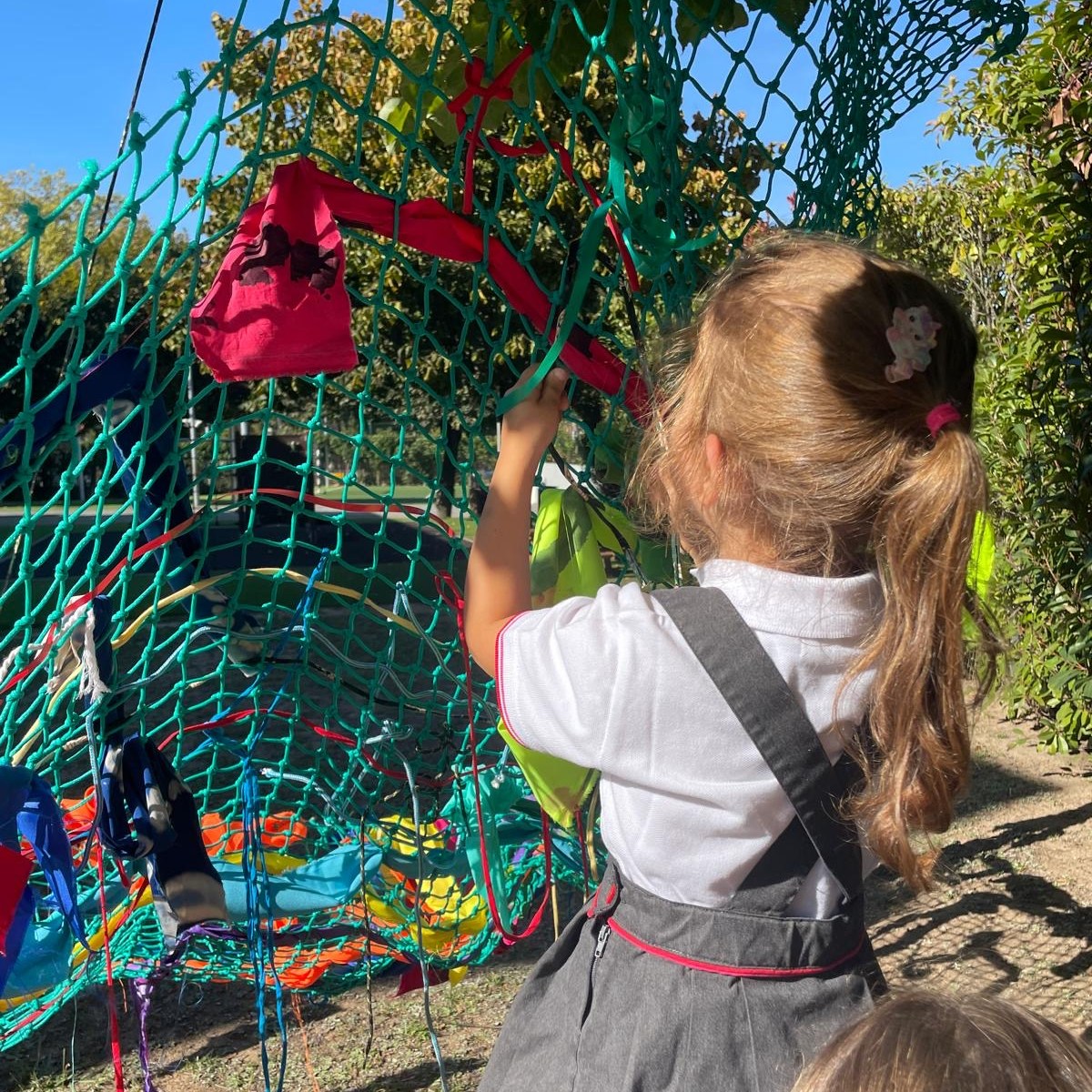 559931506_1244378074370782_993871473179934679_n